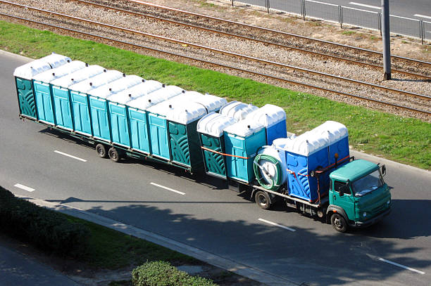 Best Sanitation services for porta potties  in Lindstrom, MN